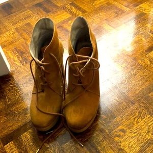 Beige Michael kors heels